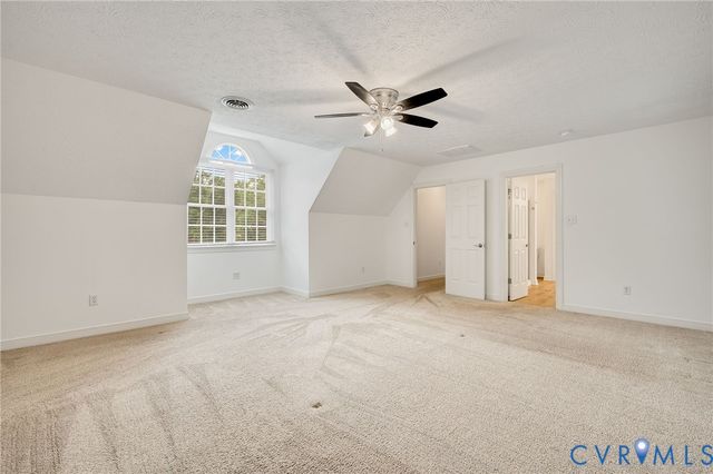 8250 Sugar Wood Dr, Mechanicsville, VA 23116