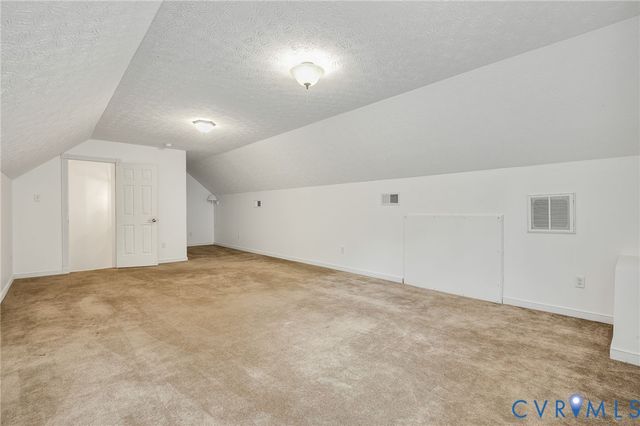 8250 Sugar Wood Dr, Mechanicsville, VA 23116
