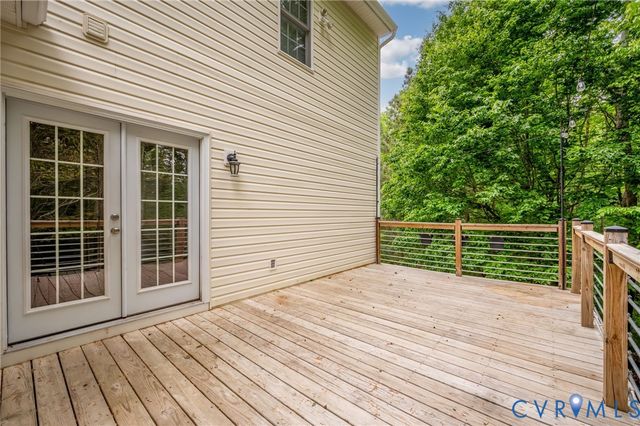 8250 Sugar Wood Dr, Mechanicsville, VA 23116