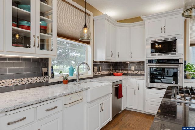 5778 Westlake Lp N, Keizer, OR 97303