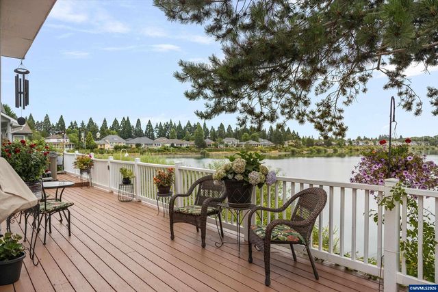 5778 Westlake Lp N, Keizer, OR 97303