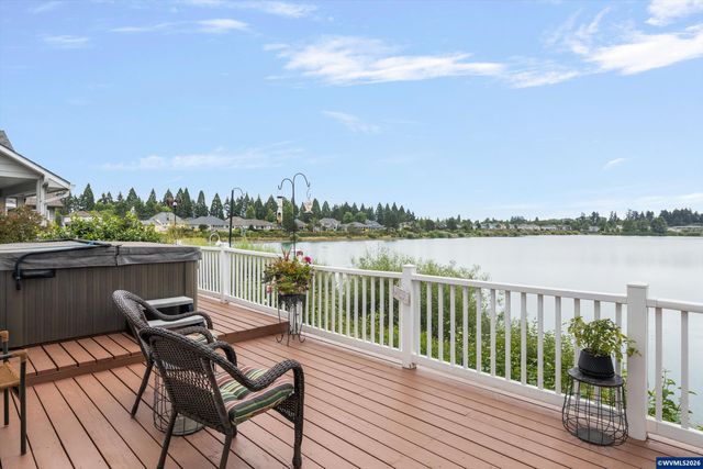 5778 Westlake Lp N, Keizer, OR 97303