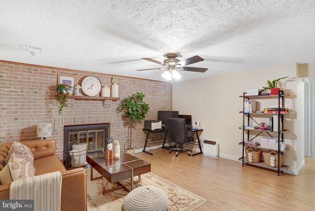 4888 SUGAR MAPLE LN, Dumfries, VA 22025