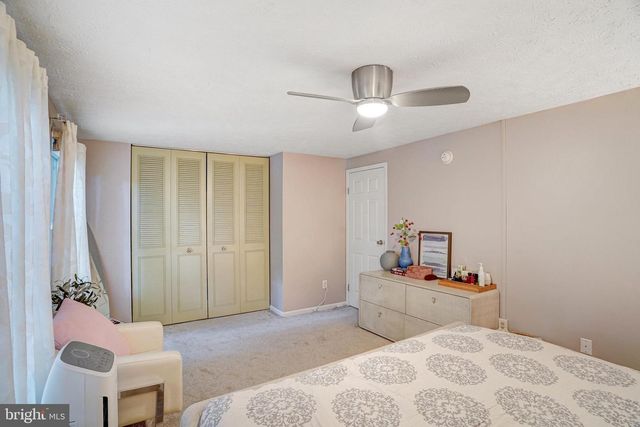 4888 SUGAR MAPLE LN, Dumfries, VA 22025