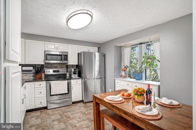 4888 SUGAR MAPLE LN, Dumfries, VA 22025