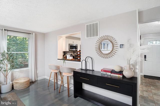 4888 SUGAR MAPLE LN, Dumfries, VA 22025