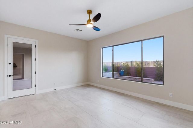 1435 W WHITMAN Court, Anthem, AZ 85086
