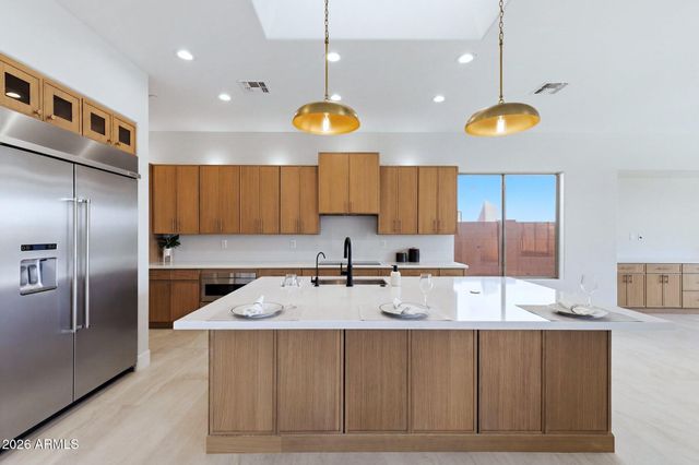 1435 W WHITMAN Court, Anthem, AZ 85086
