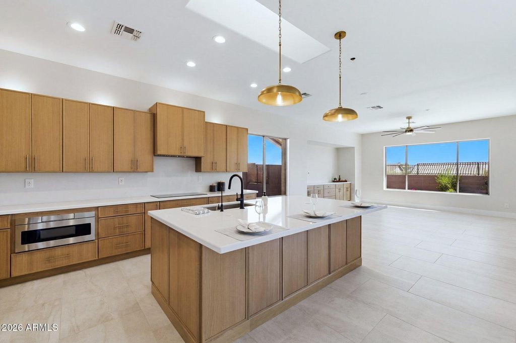 1435 W WHITMAN Court, Anthem, AZ 85086 — photo 5