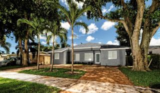 4070 SW 49th Ct, Dania Beach, FL 33314