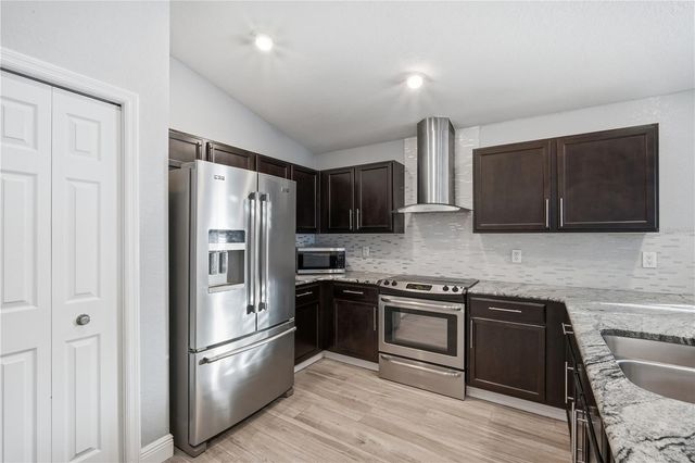 1005 CHANDLER SNOWDEN COURT, Ruskin, FL 33570