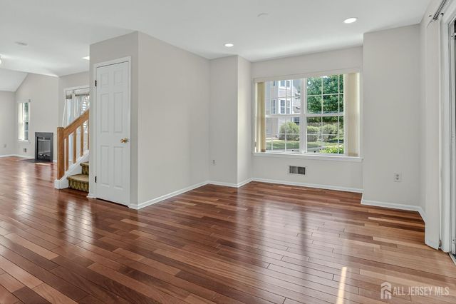 15 Allison Court, South Brunswick, NJ 08852