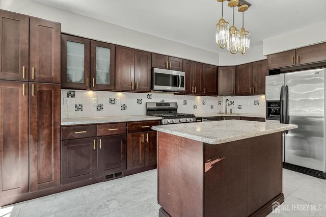 15 Allison Court, South Brunswick, NJ 08852