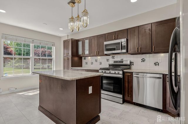 15 Allison Court, South Brunswick, NJ 08852
