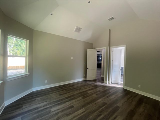 28807 Champion Oaks Dr, Magnolia, TX 77354