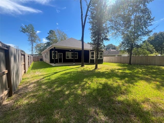 28807 Champion Oaks Dr, Magnolia, TX 77354
