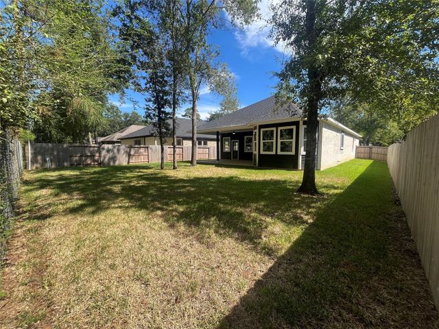 28807 Champion Oaks Dr, Magnolia, TX 77354