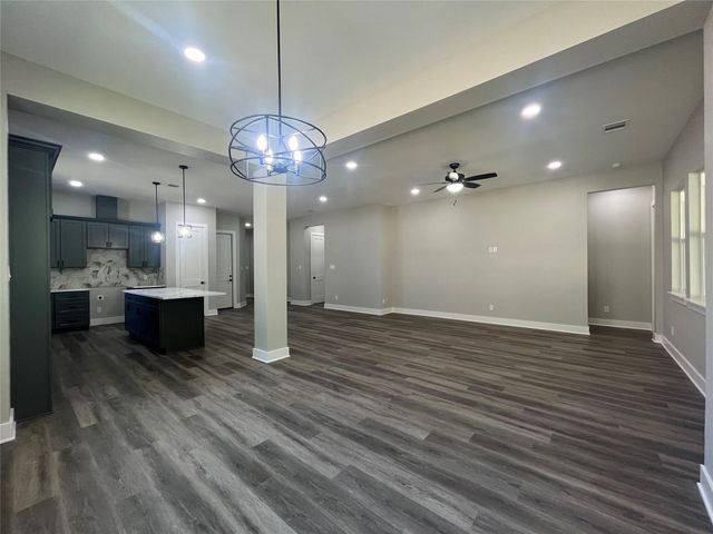 28807 Champion Oaks Dr, Magnolia, TX 77354