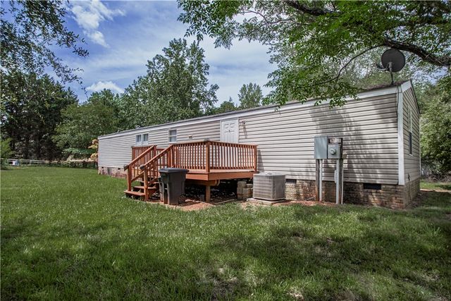 169 W Bagwell Road, Liberty, SC 29657