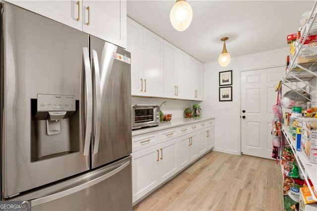 5025 Lakewood Drive, Acworth, GA 30101