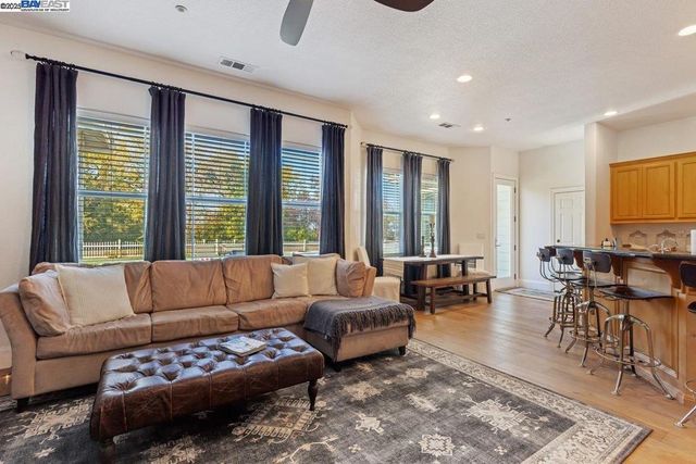 3335 Kellogg Creek Rd, Brentwood, CA 94514