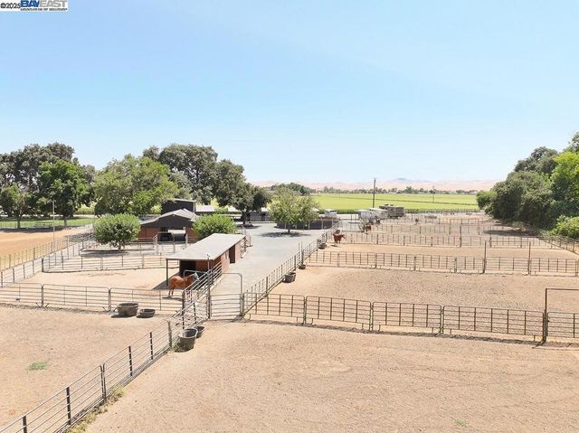 3335 Kellogg Creek Rd, Brentwood, CA 94514