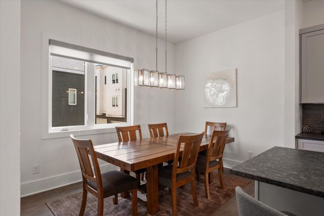 800 Vibe Pl, Nashville, TN 37216