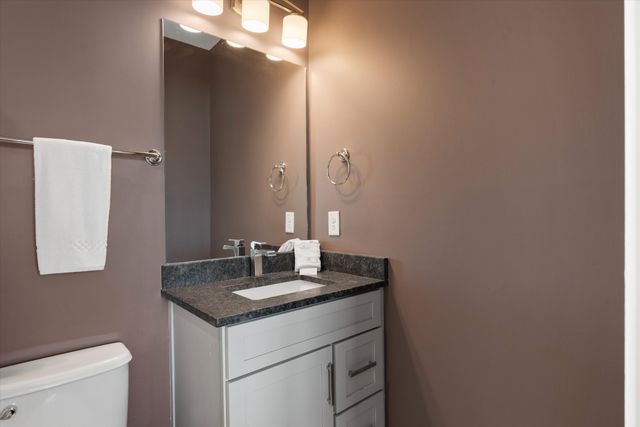 800 Vibe Pl, Nashville, TN 37216