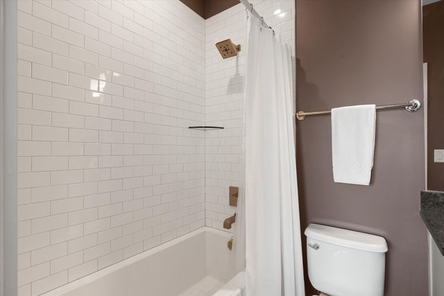 800 Vibe Pl, Nashville, TN 37216