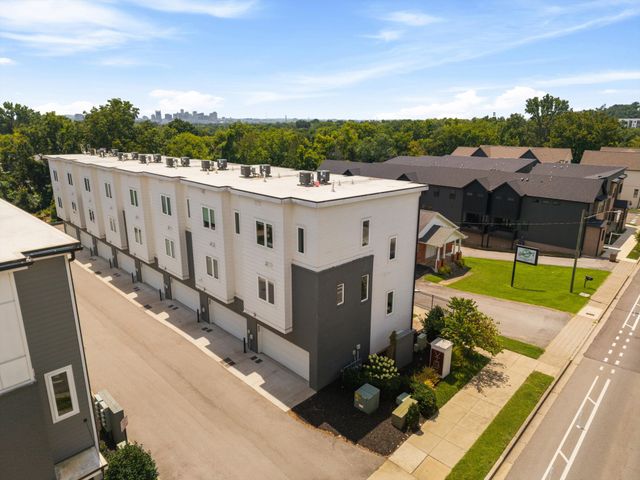 800 Vibe Pl, Nashville, TN 37216