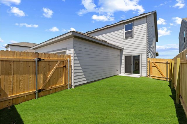 140 MULLEN WAY, Taylor, TX 76574
