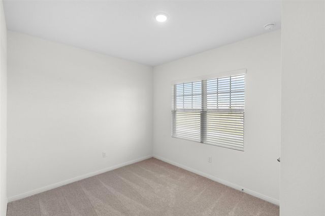 140 MULLEN WAY, Taylor, TX 76574