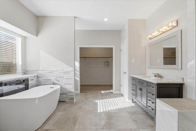 6715 Trimstone Drive, Pasadena, TX 77505