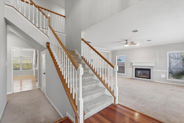 6715 Trimstone Drive, Pasadena, TX 77505