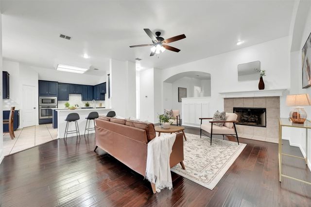 4106 Kite Lane, Mansfield, TX 76063