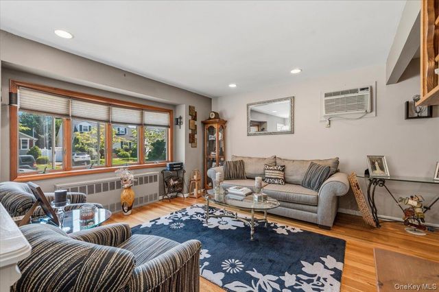 2565 Natta Boulevard, Bellmore, NY 11710