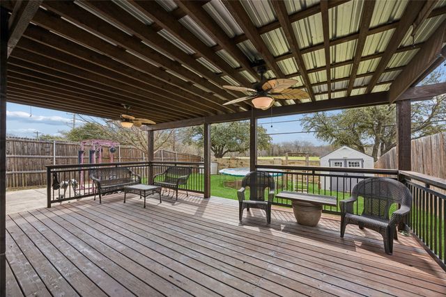 1577 Chivalry Lane, Little Elm, TX 75068