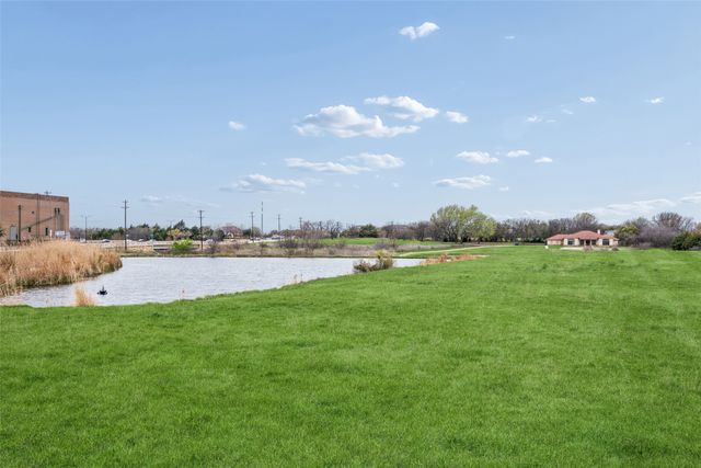 1577 Chivalry Lane, Little Elm, TX 75068