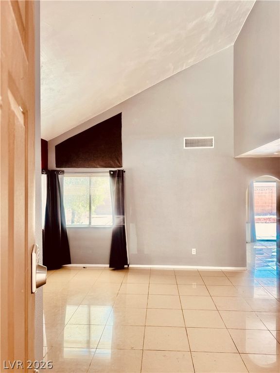 156 Wynntry Drive, Henderson, NV 89074 — photo 5
