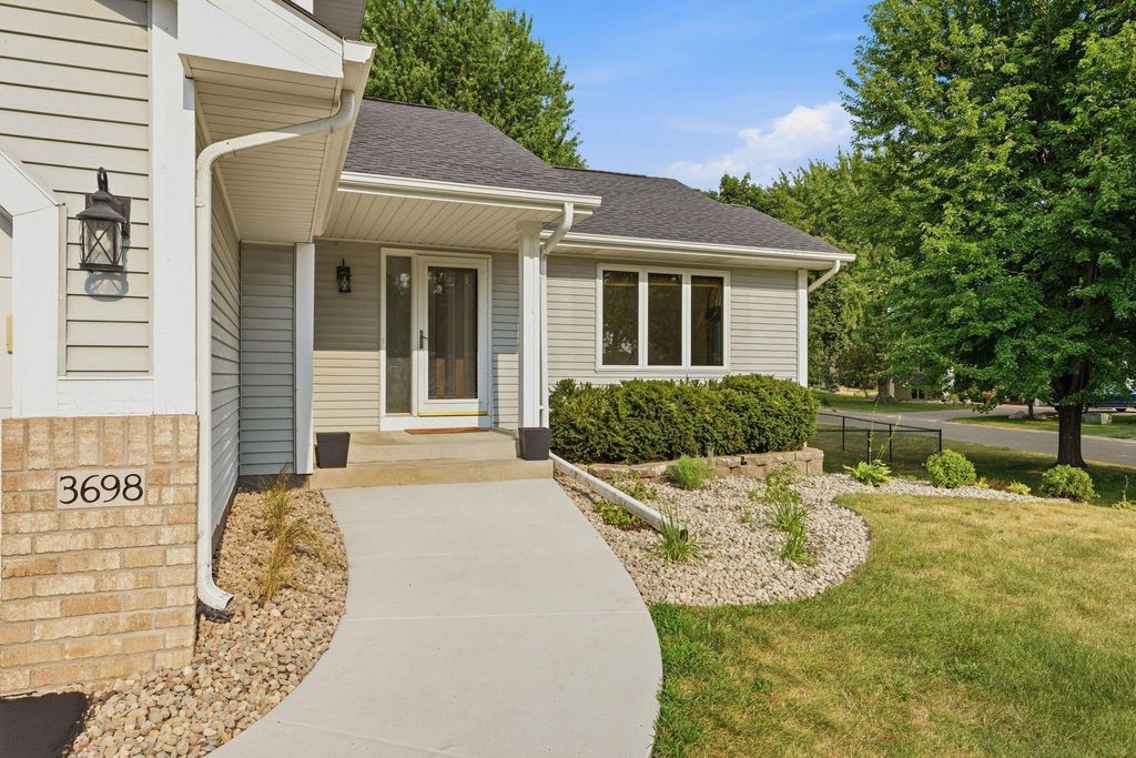 3698 Willbrook Court, Eagan, MN 55123 — photo 2
