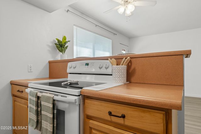 455 W Kelso St Apt 222, Tucson, AZ 85705