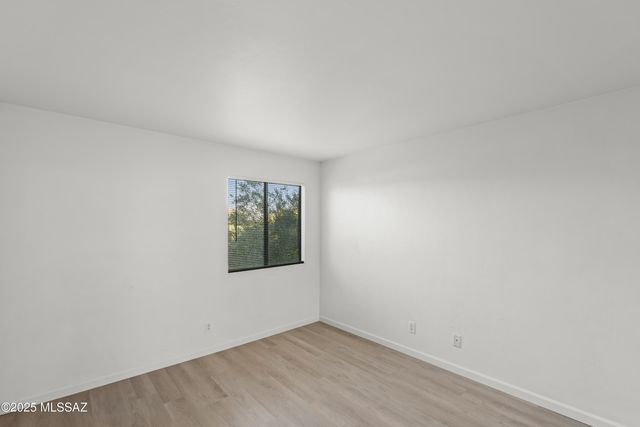 455 W Kelso St Apt 222, Tucson, AZ 85705