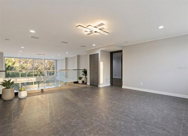 4942 HUBNER CIRCLE, Sarasota, FL 34241