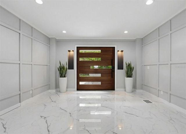 4942 HUBNER CIRCLE, Sarasota, FL 34241