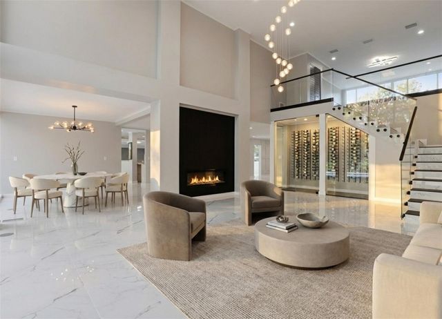 4942 HUBNER CIRCLE, Sarasota, FL 34241