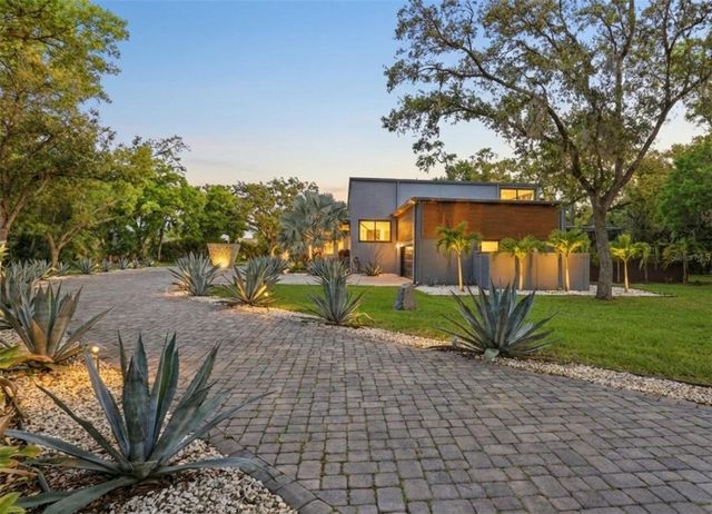 4942 HUBNER CIRCLE, Sarasota, FL 34241