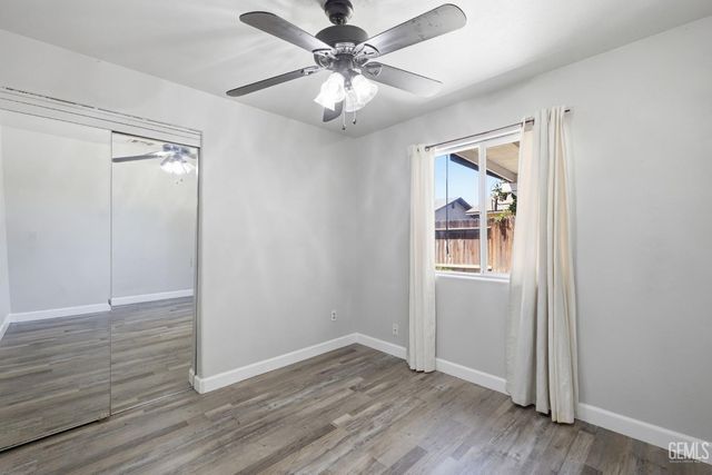 316 El Fuerte Avenue, Bakersfield, CA 93307