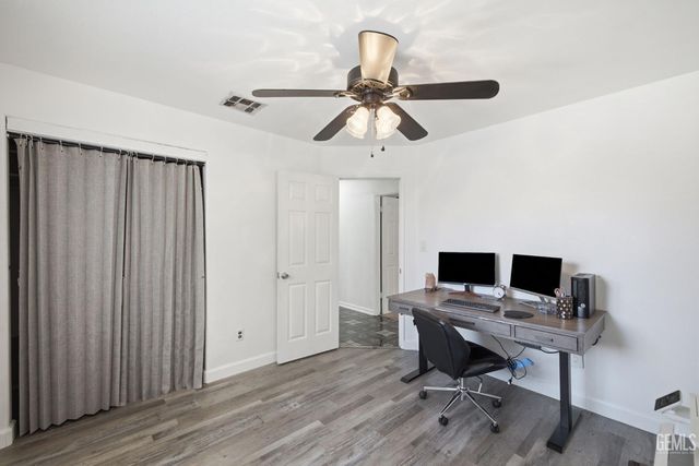 316 El Fuerte Avenue, Bakersfield, CA 93307
