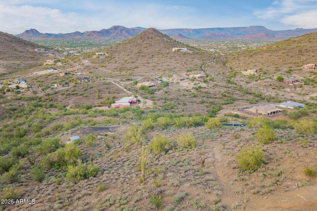 3317 W RAMBLING Road W L, Phoenix, AZ 85086 — photo 5