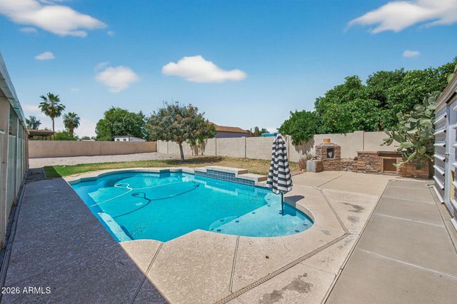 4716 E GREENWAY Street, Mesa, AZ 85205